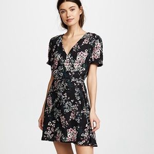 Cupcakes & Cashmere Floral Wrap Mini Dress sz L